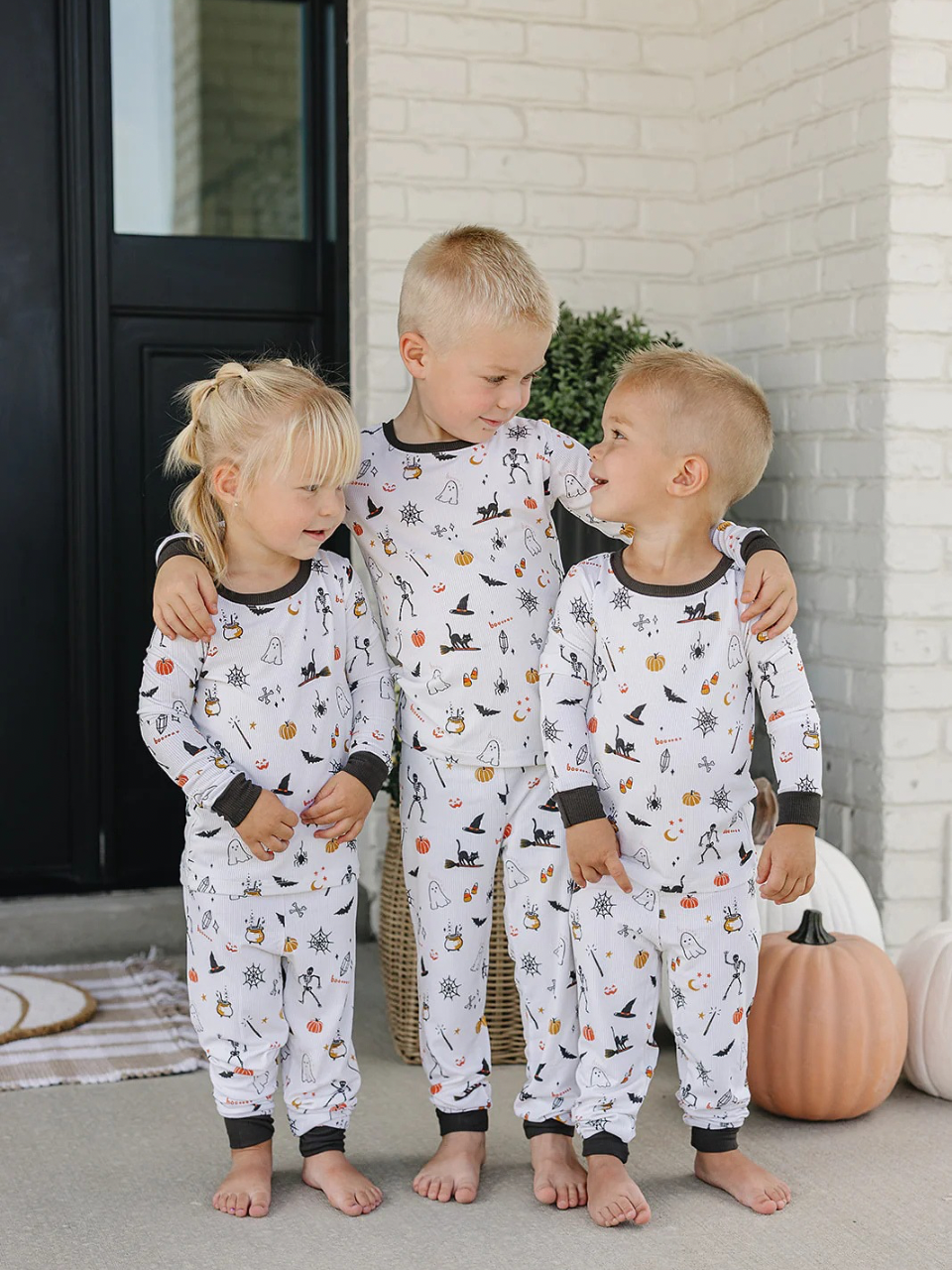 ロンパース・カバーオール son and daughter Koa Linen Sets Black ロンパース・カバーオール son and daughter KOA LINEN SETS